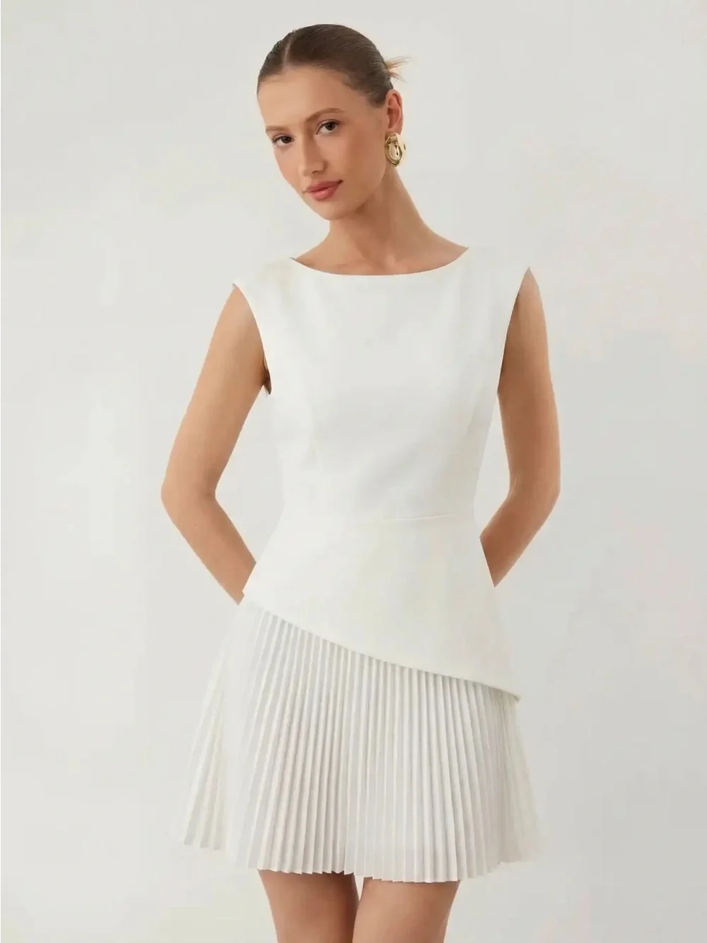Cider White Pleated Asymmetric Midi Dress